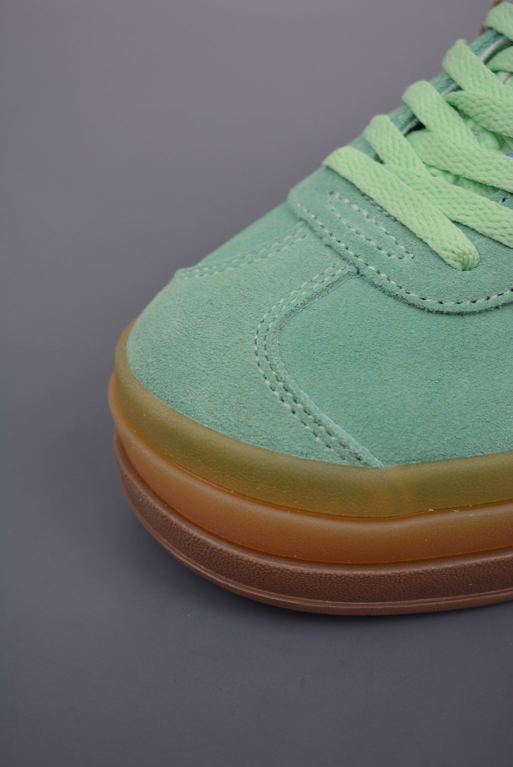 Gazelle Bold