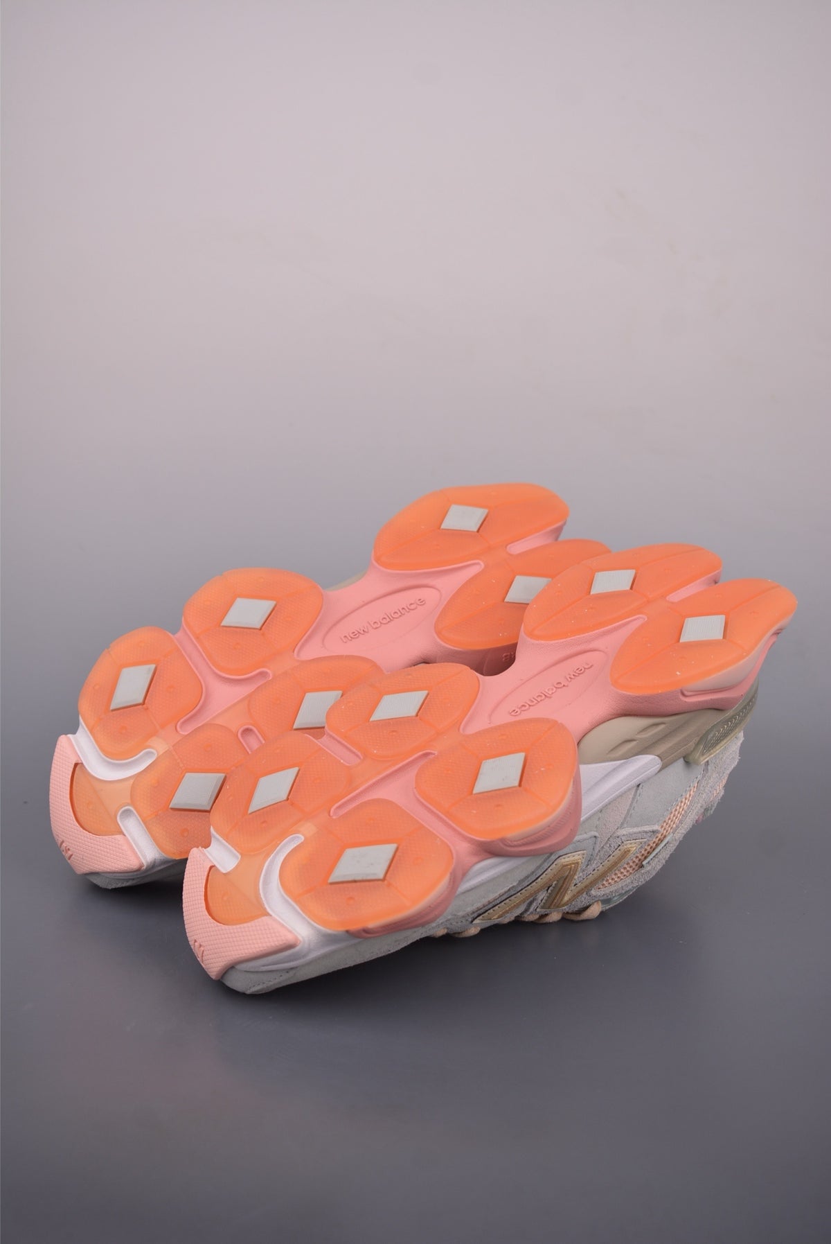 9060