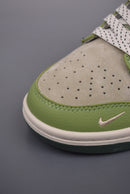 Dunk UNDEFEATED