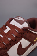 Dunk Red Sepia