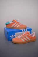 Gazelle Indoor