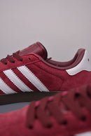 Gazelle Indoor