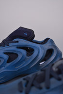 adiFOM Q Blue Rush