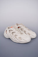 adiFOM Q Off White