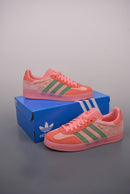 Gazelle Indoor