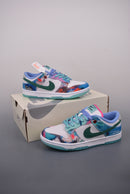 Dunk x Futura