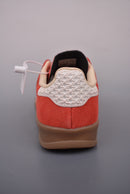 Gazelle Indoor